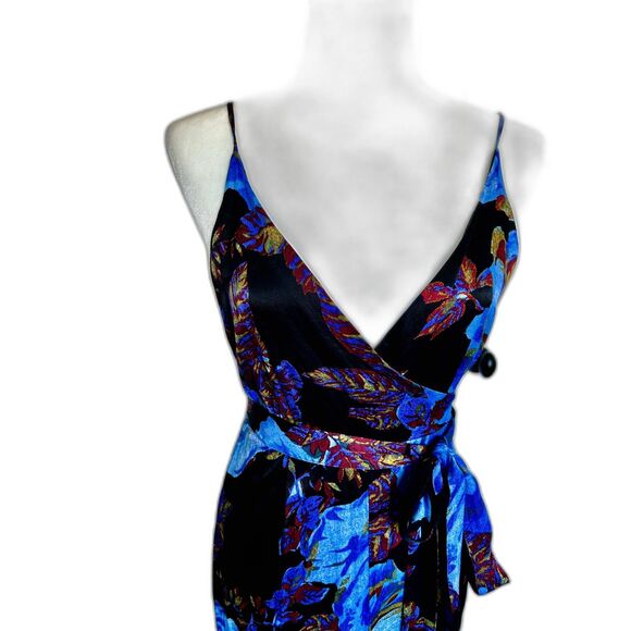 FREE PEOPLE Floral Sleeveless Strappy Wrap Jumpsuit Women's Size 2 Rayon Viscose - Picture 8 of 10